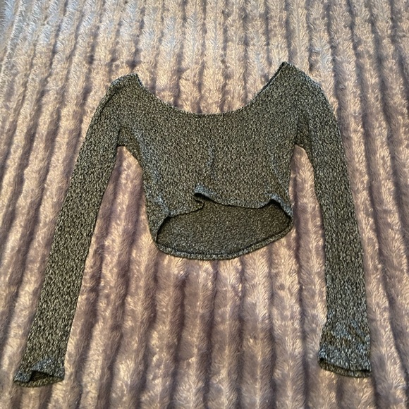 Brandy Melville Cropped Scoop Neck, S - Picture 2 of 2